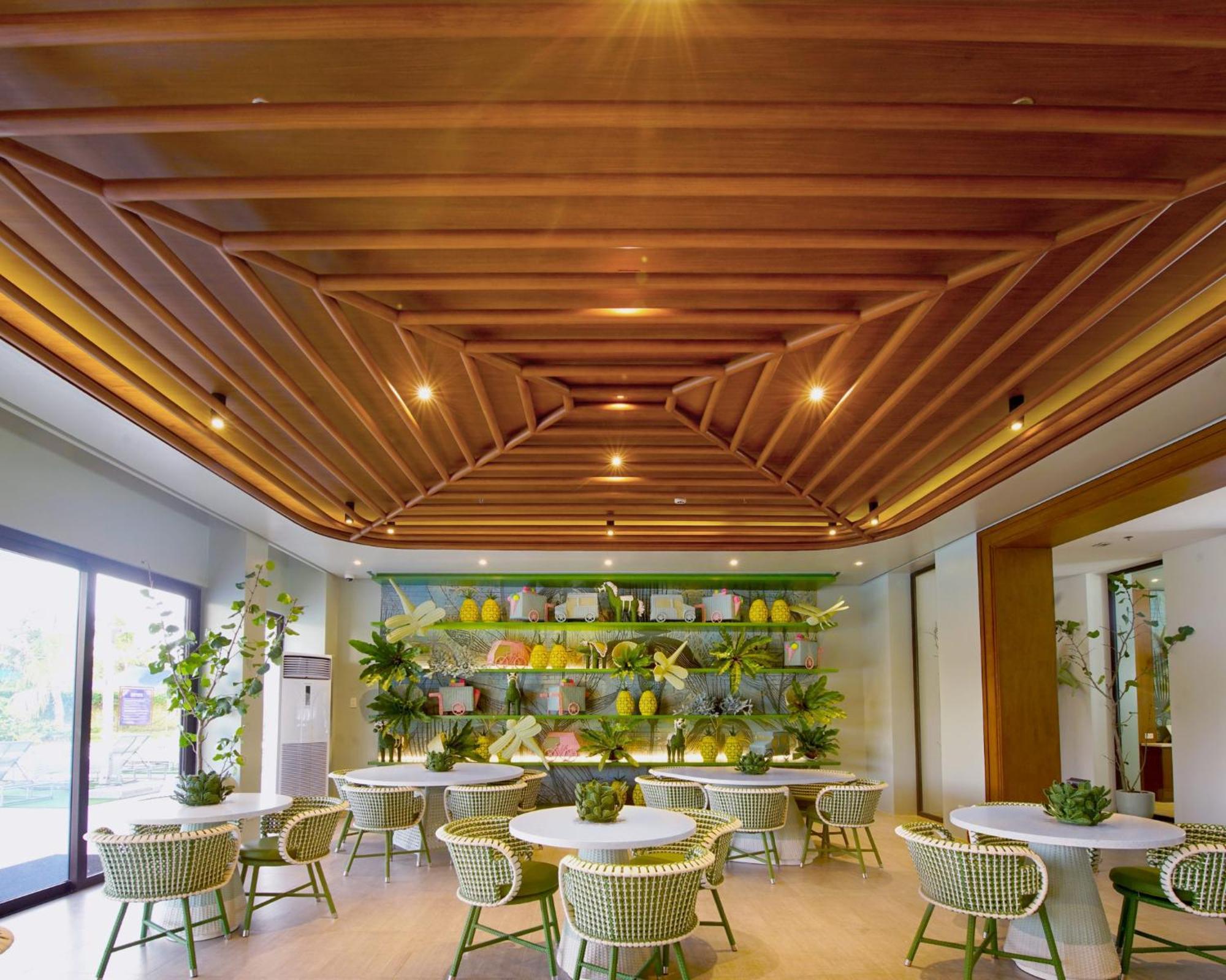 Astoria Palawan Hotel Puerto Princesa Ngoại thất bức ảnh